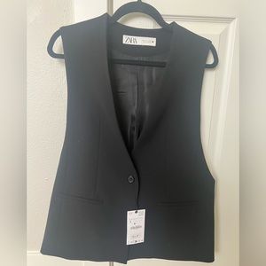 NWT Vest, Zara, size S, but runs big